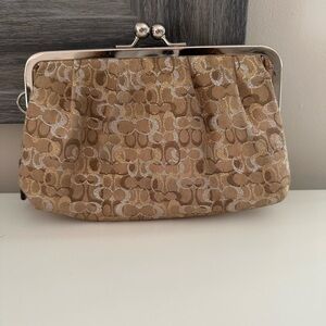 NWOT Coach Clutch